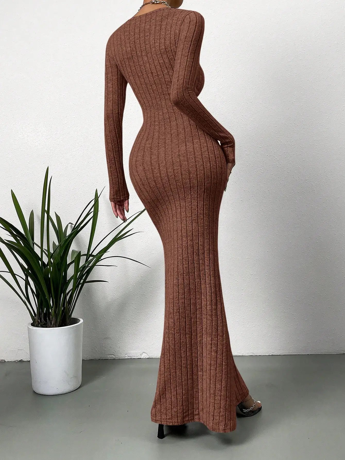 Square Neck Ribbed Mermaid Hem Dress